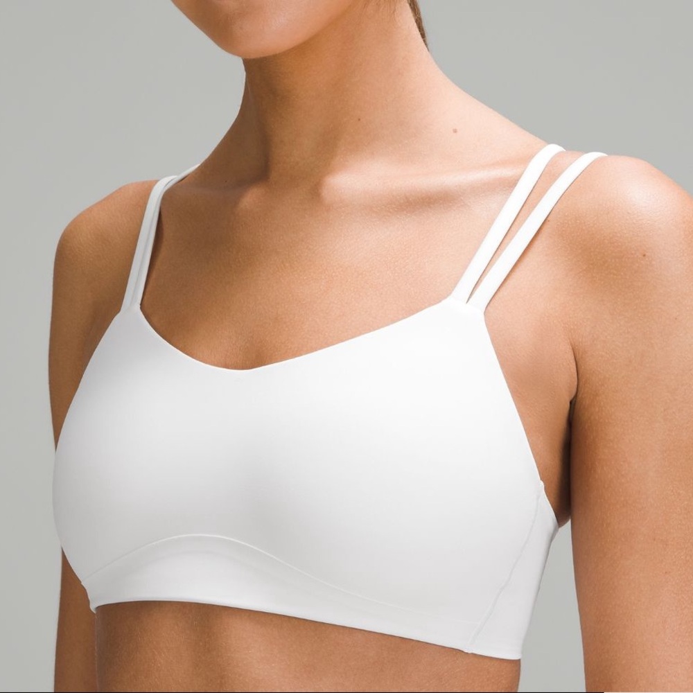 Lululemon like a cloud sports bra